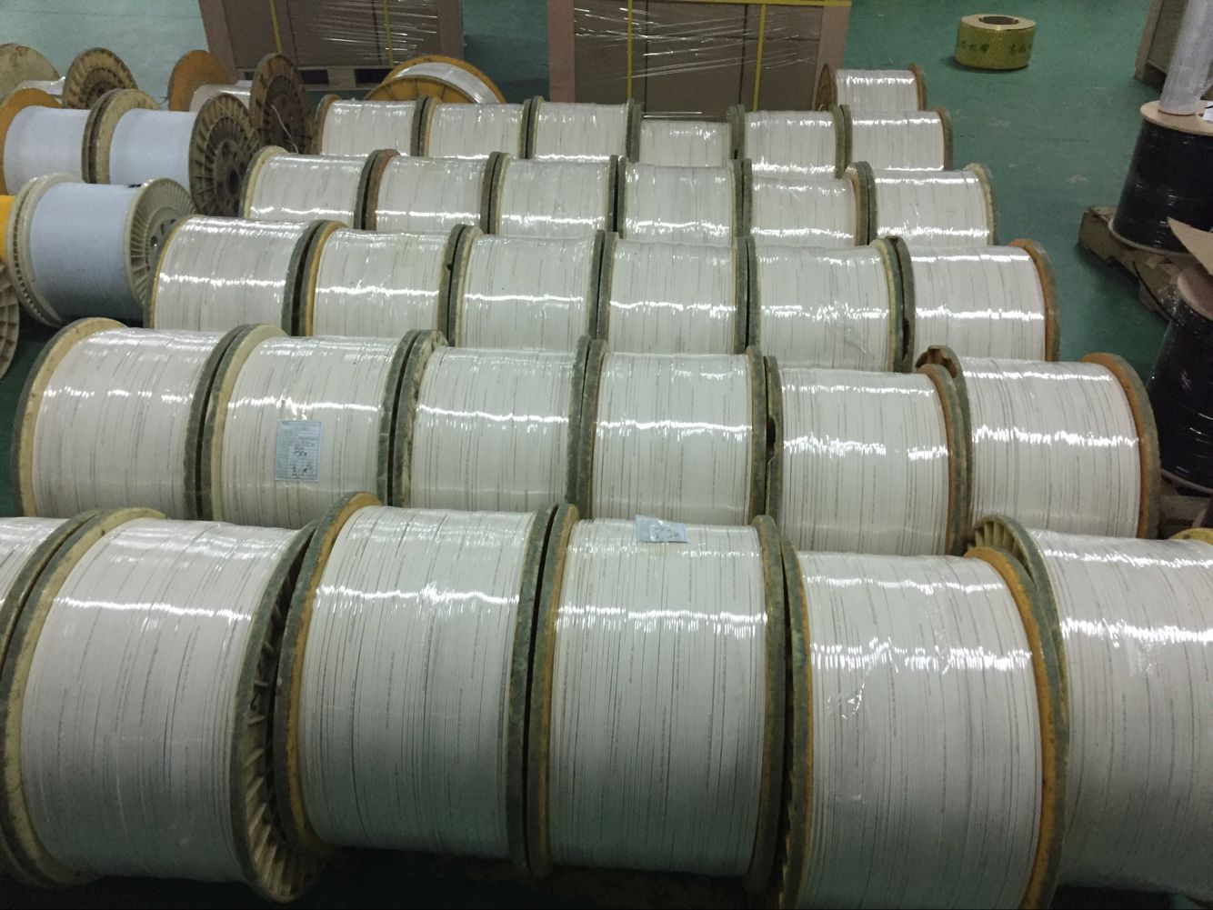 ADSS光纜,OPGW光纜,OPPC光纜,ADSS光纜價格,OPGW光纜廠家,光纜,電力光纜廠家,礦用光纜,湖南漢纜,湖南漢纜通信科技有限公司