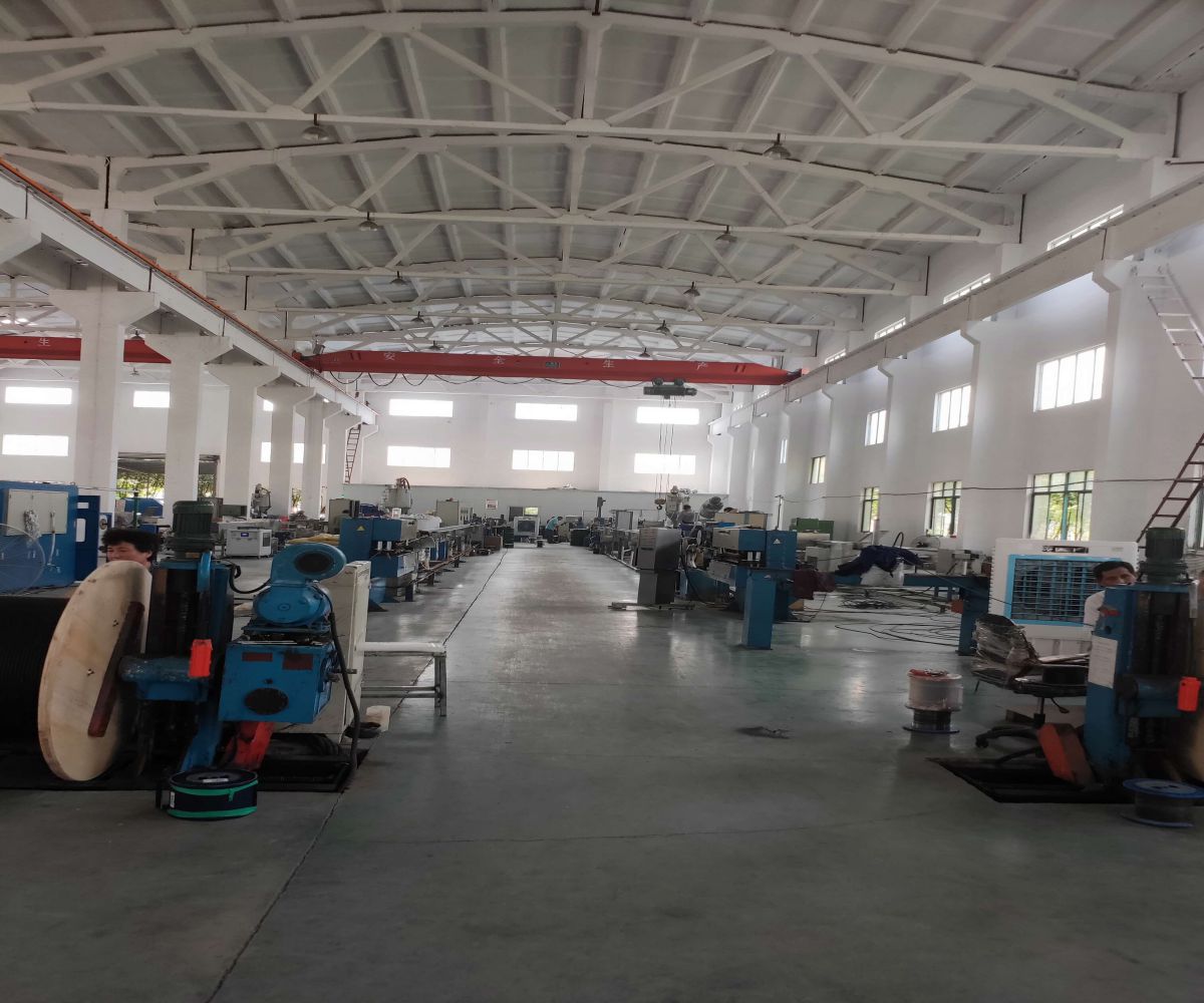 ADSS光纜,OPGW光纜,OPPC光纜,ADSS光纜價(jià)格,OPGW光纜廠家,光纜,電力光纜廠家,礦用光纜,湖南漢纜,湖南漢纜通信科技有限公司