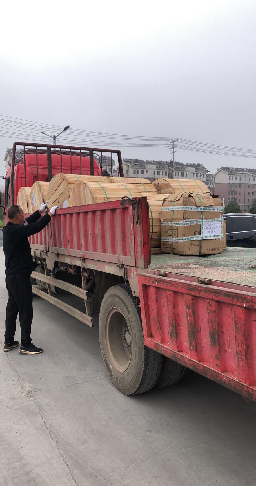 ADSS光纜,OPGW光纜,OPPC光纜,ADSS光纜價格,OPGW光纜廠家,光纜,電力光纜廠家,礦用光纜,湖南漢纜,湖南漢纜通信科技有限公司